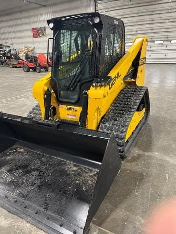 2025 Gehl RT165 Equipment Image0