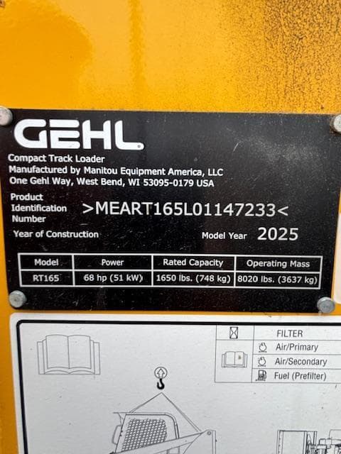 Image of Gehl RT165 equipment image 2