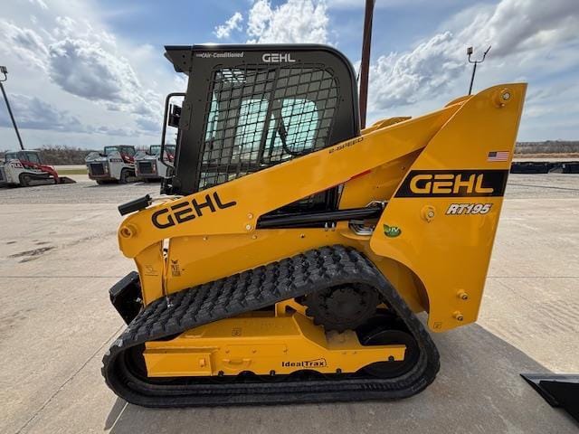 2025 Gehl RT195 Equipment Image0