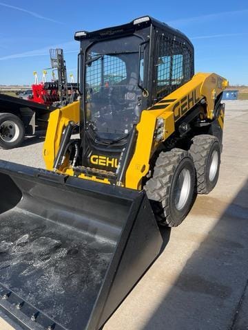 2025 Gehl V230 Equipment Image0