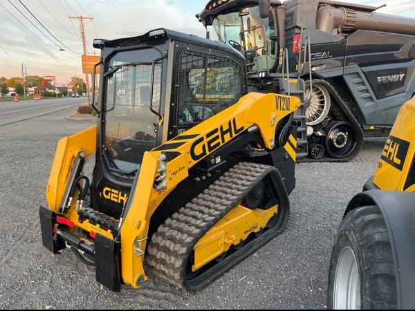 2025 Gehl VT210 Equipment Image0