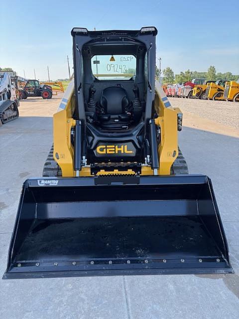 Image of Gehl VT275 equipment image 1