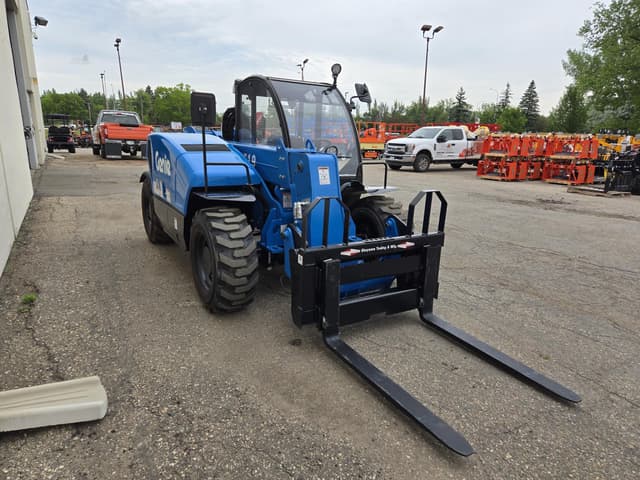 Image of Genie GTH5519 equipment image 2