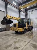 2025 Gradall XL4100V Image