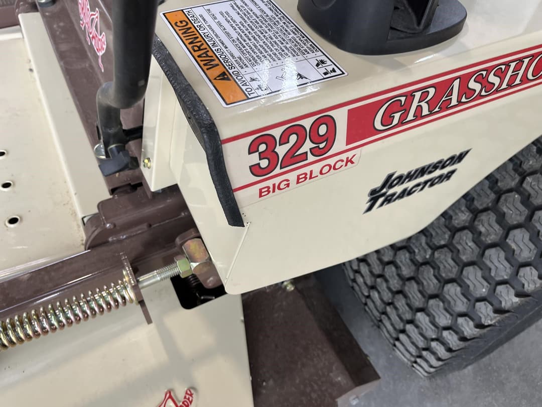 Image of Grasshopper 329 Image 1