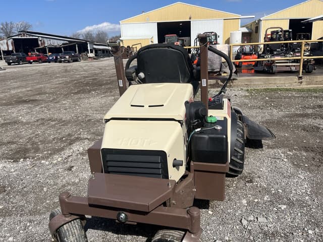 Image of Grasshopper 725DT equipment image 2