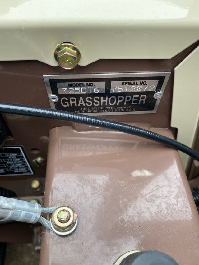 Image of Grasshopper 725DT equipment image 2