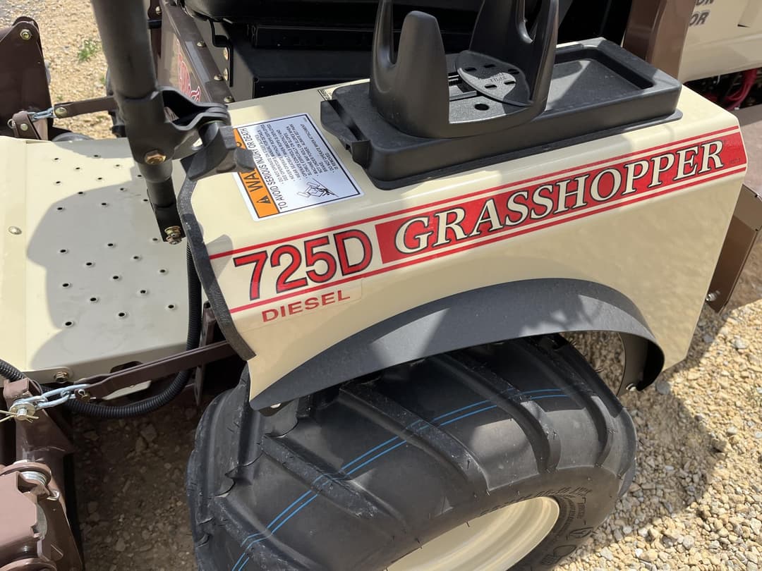 Image of Grasshopper 725DT6 Image 1
