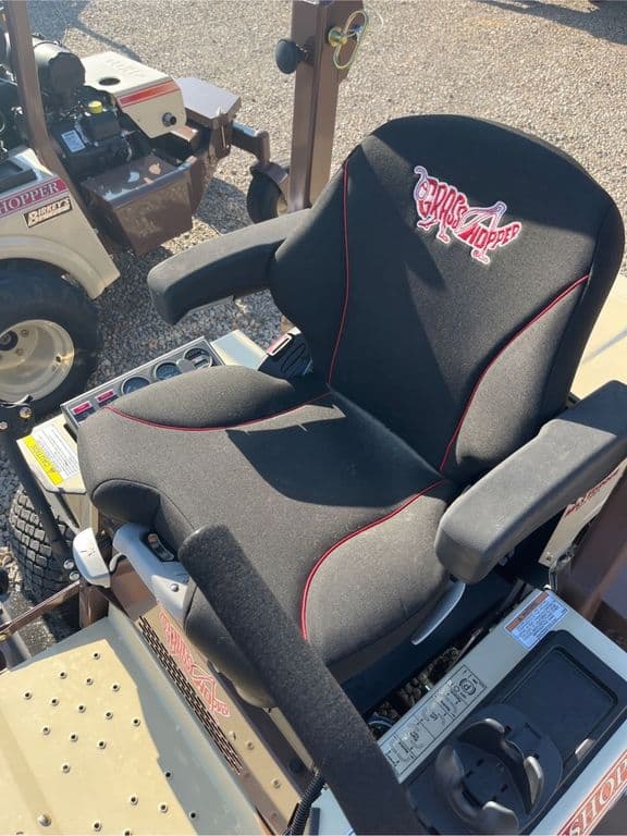 Image of Grasshopper 725D equipment image 3