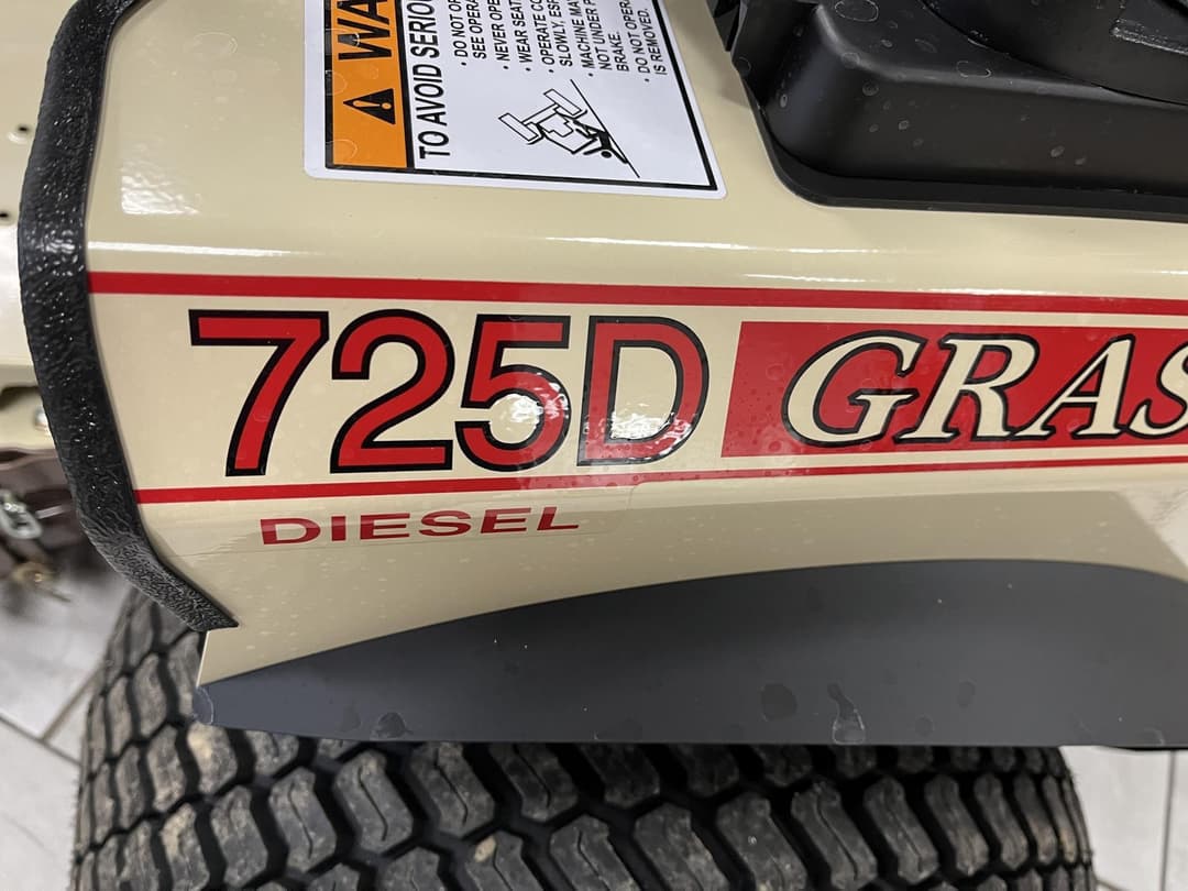 Image of Grasshopper 725DT6 Image 1