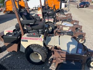 2025 Grasshopper 727T6 Image