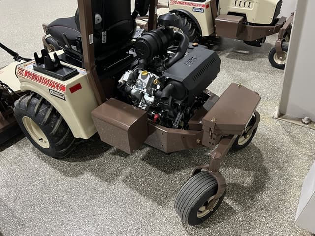 Image of Grasshopper 735BT equipment image 3