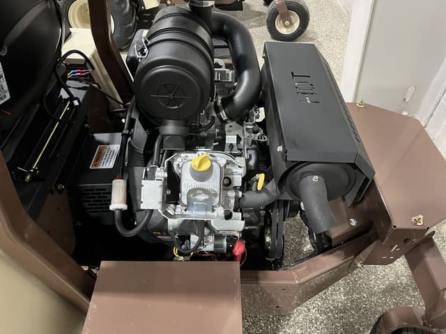 Image of Grasshopper 735BT equipment image 4