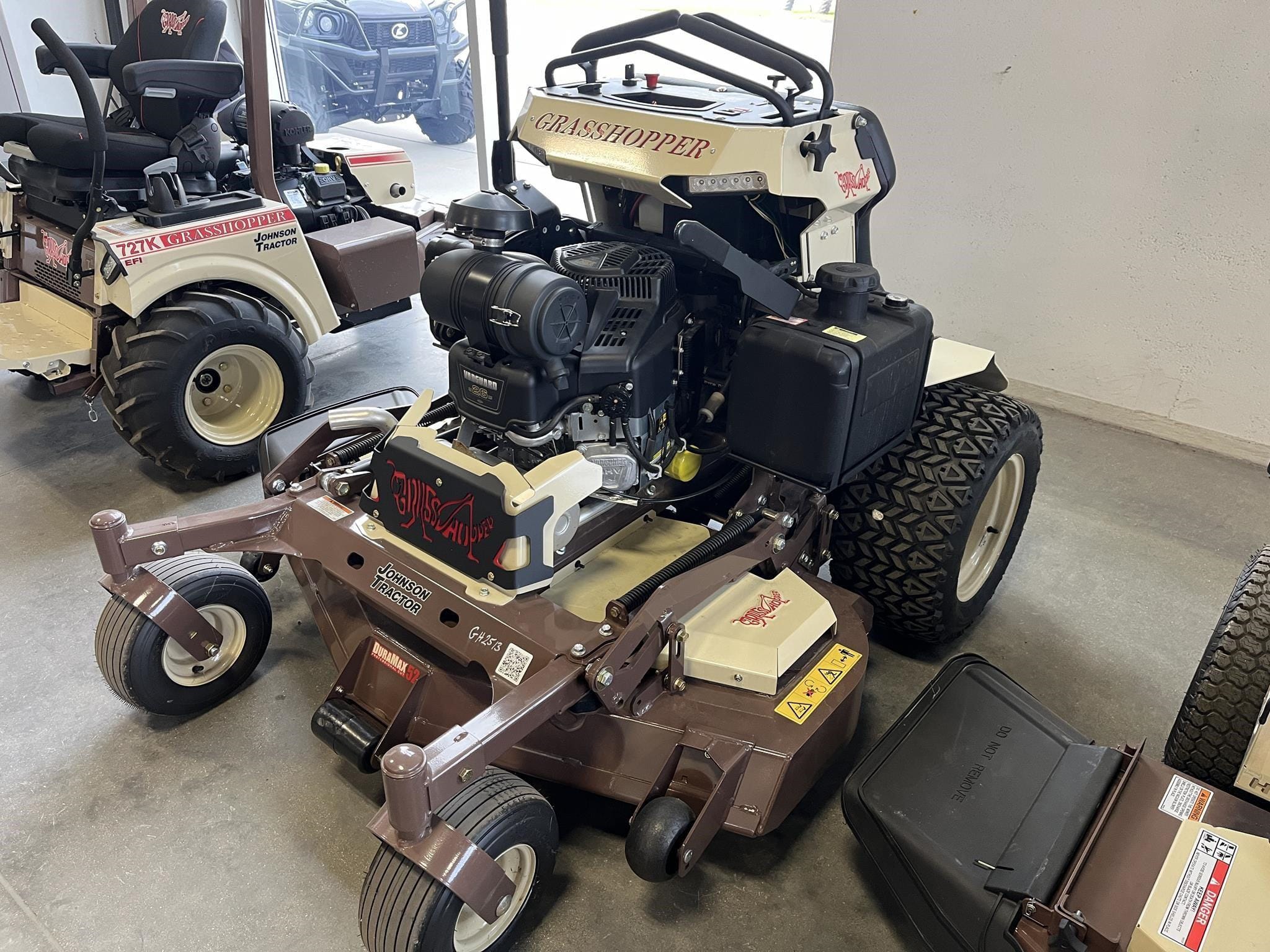 2025 Grasshopper SO26 Equipment Image0