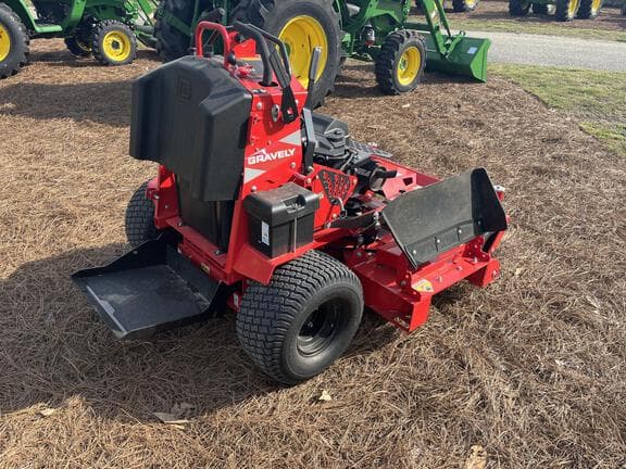 Image of Gravely Z-Stance 52 equipment image 2