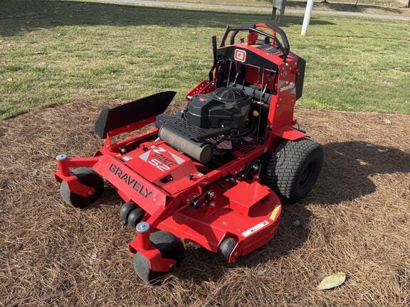 2025 Gravely Z-Stance 52 Equipment Image0