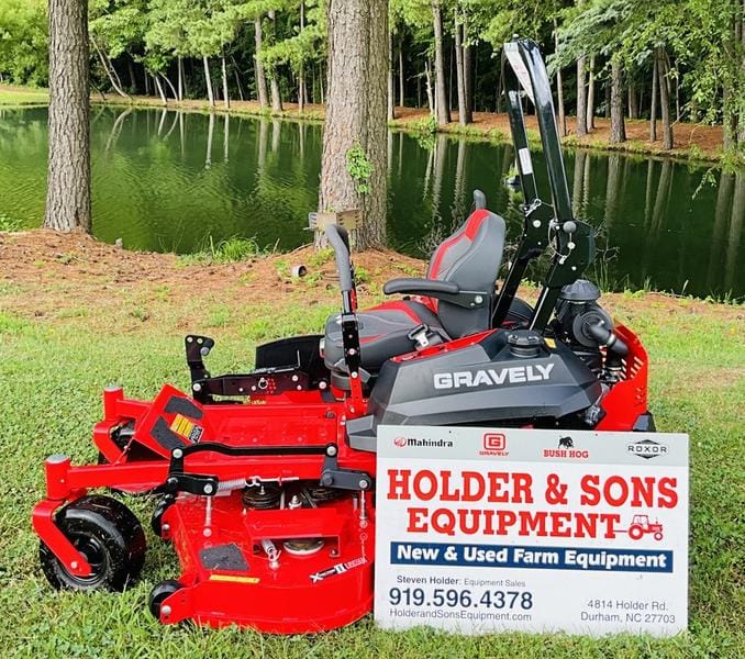 2025 Gravely Pro-Turn 152 Equipment Image0