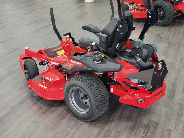 Image of Gravely Pro-Turn ZX 52 equipment image 3