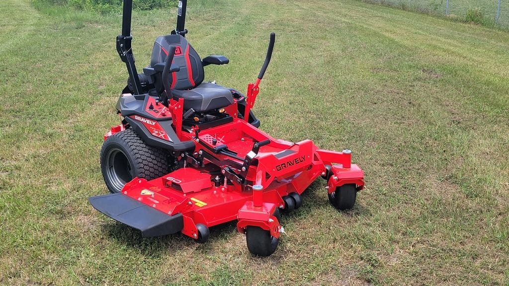2025 Gravely Pro-Turn ZX 60 Equipment Image0
