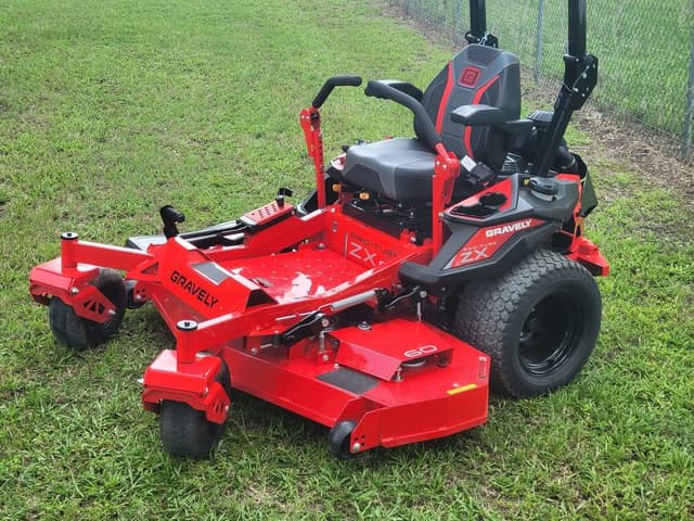 Image of Gravely Pro-Turn ZX 60 equipment image 1