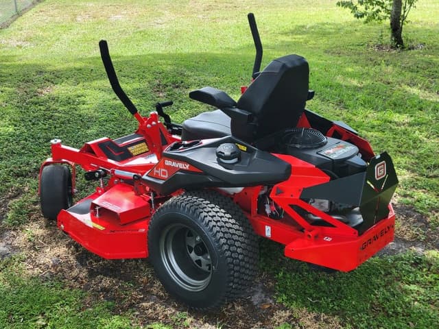 Image of Gravely ZTHD52 equipment image 3