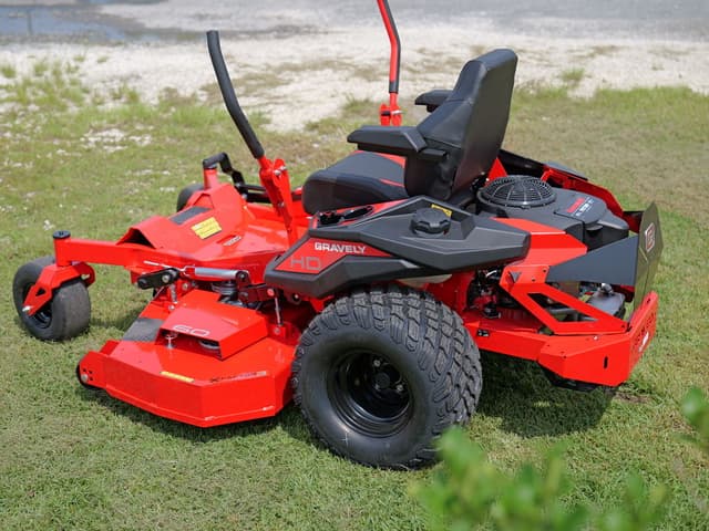 Image of Gravely ZTHD60 equipment image 2