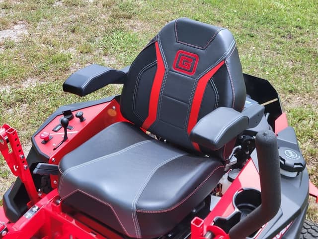 Image of Gravely ZTHD60 equipment image 4