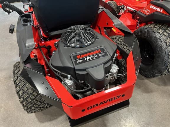 Image of Gravely ZTX-42 equipment image 3