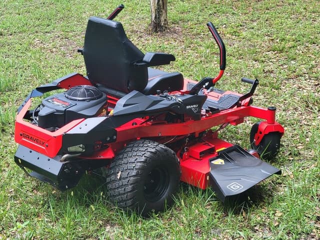 Image of Gravely ZTXL 48 equipment image 2