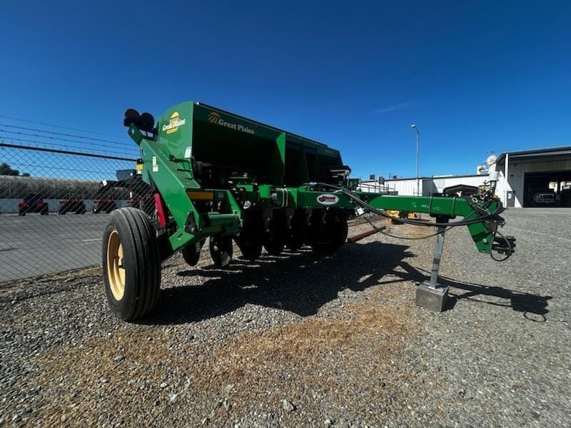 2025 Great Plains 1006NT Equipment Image0