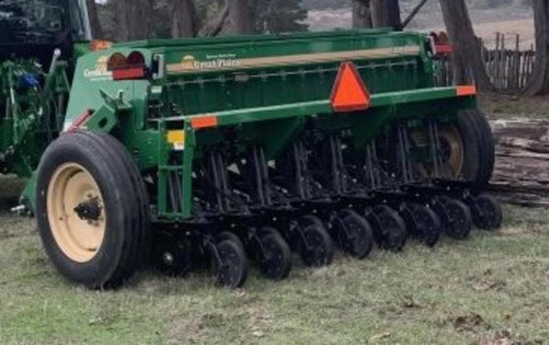 2025 Great Plains 1006NT Equipment Image0