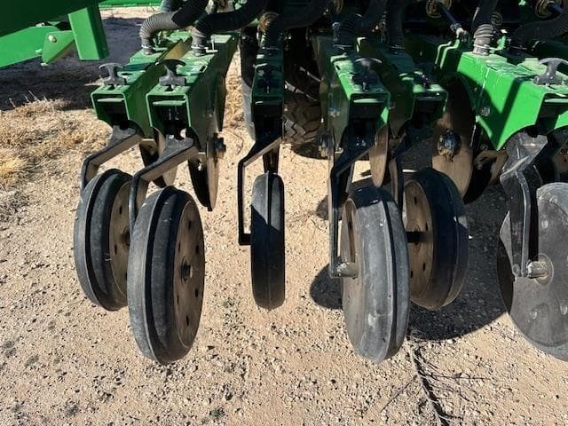 Image of Great Plains BD7600-50-8075 equipment image 4