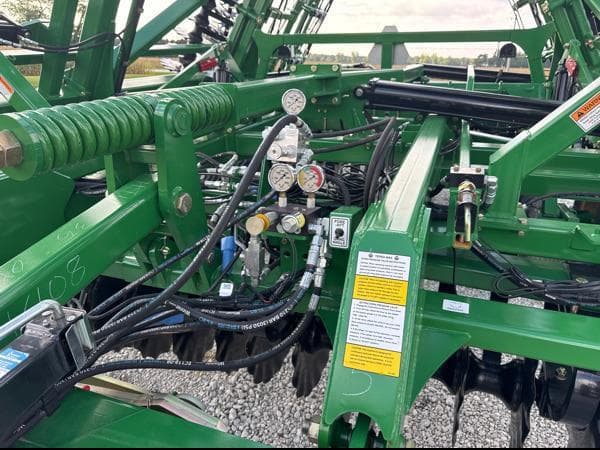 Image of Great Plains HT1100-35 equipment image 4