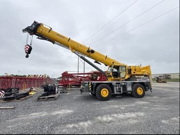 Main image Grove GRT780