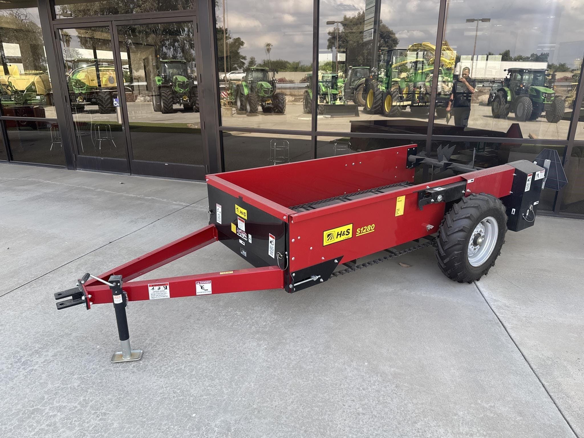 2025 H&S S1280 Equipment Image0