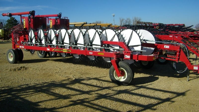 2025 H&S HC7116 Equipment Image0