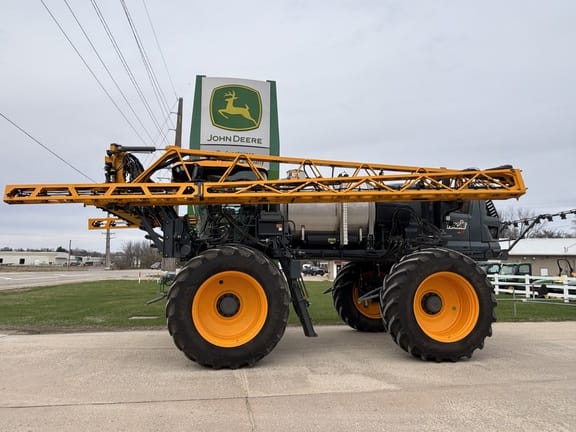 2025 Hagie STS12 Equipment Image0