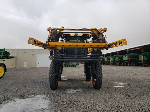 Image of Hagie STS12 equipment image 3