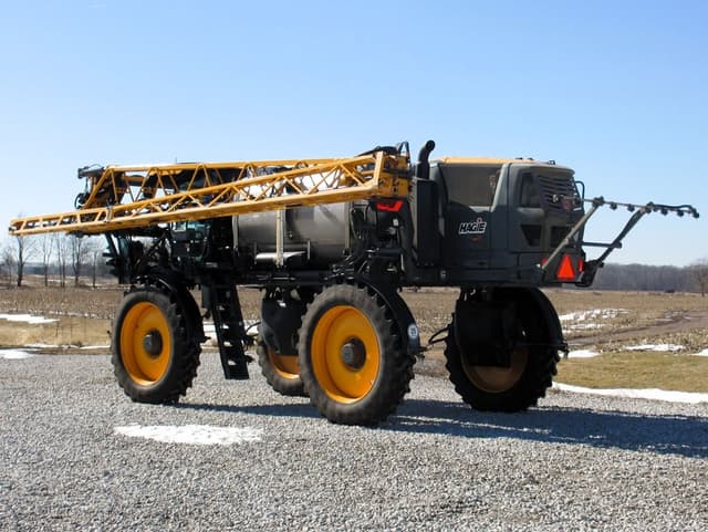 Image of Hagie STS16 equipment image 4