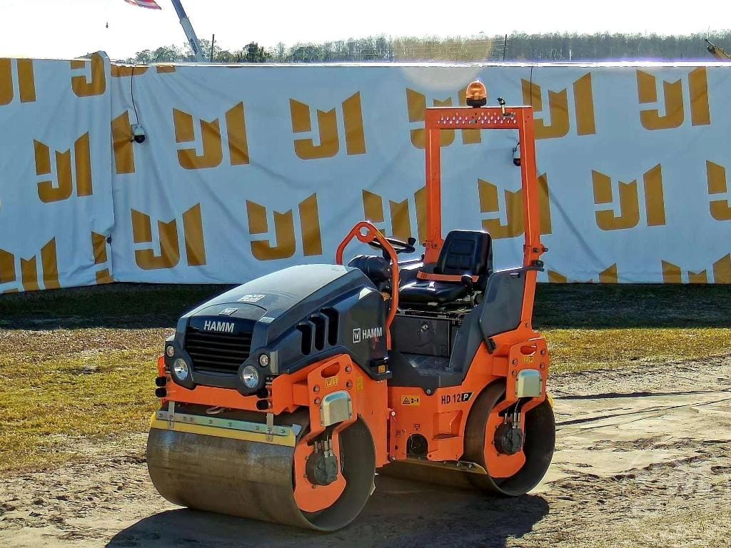 2025 Hamm HD12VV Equipment Image0