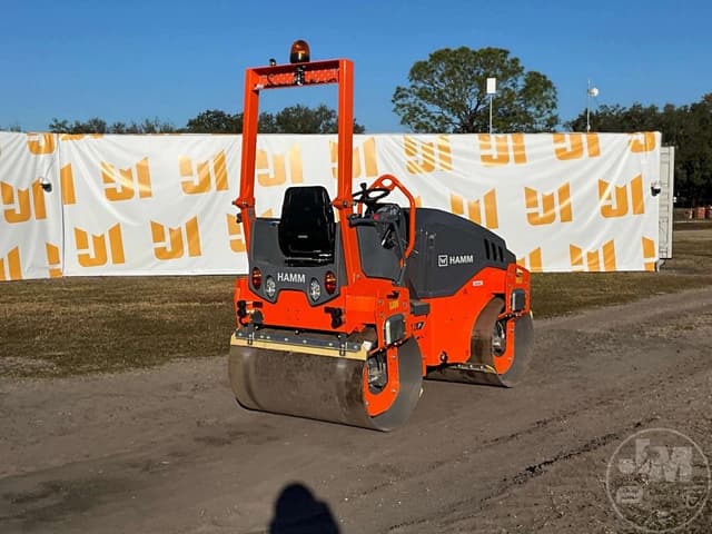 Image of Hamm HD12VV equipment image 4