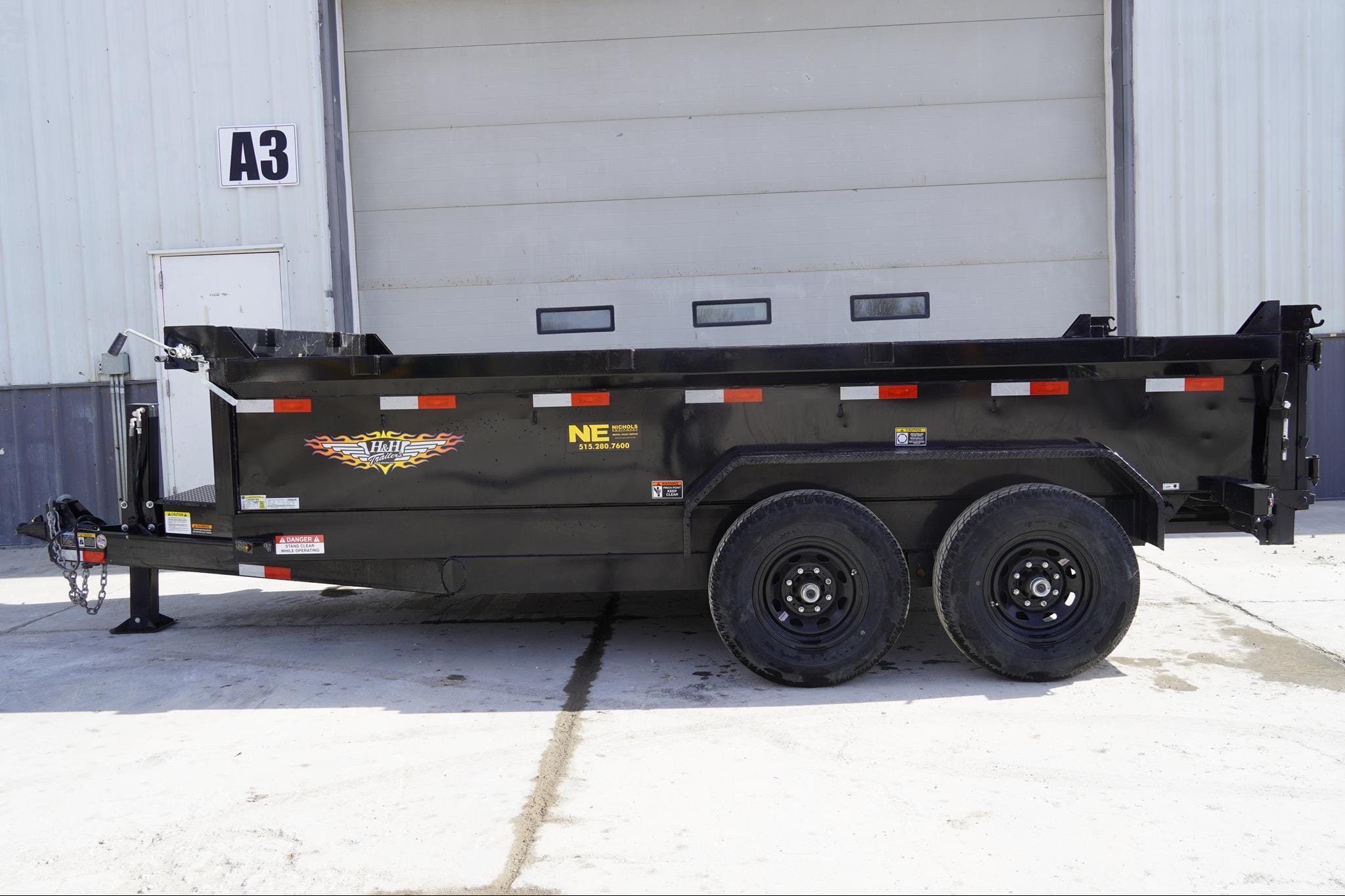 2025 H&H Undetermined Equipment Image0