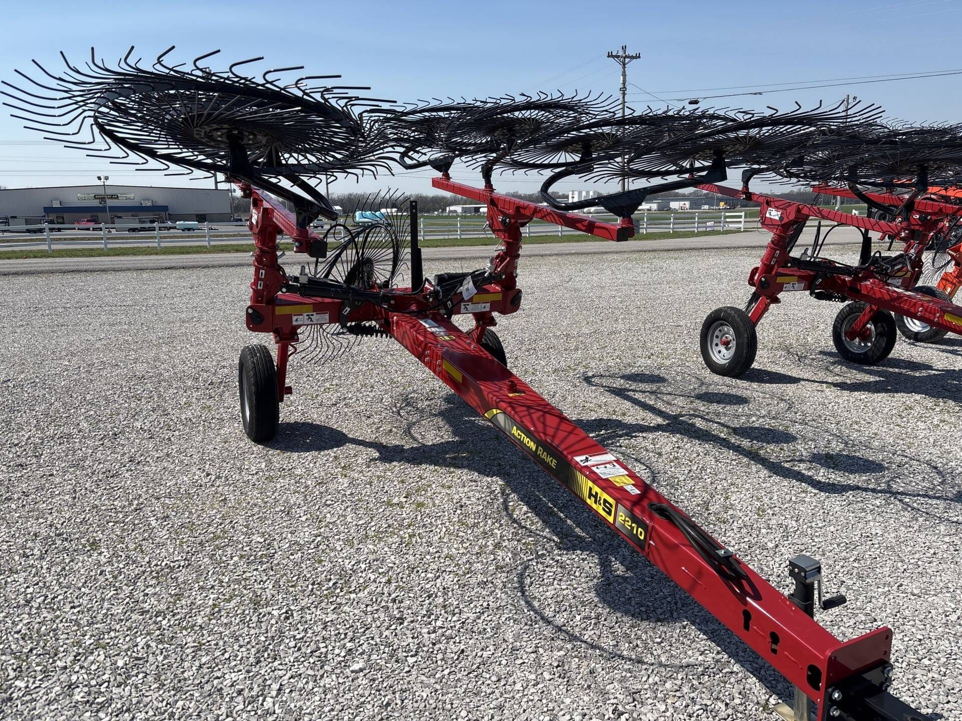 2025 H&S AR2210 Equipment Image0