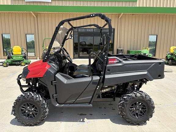 Image of Honda Pioneer 700 equipment image 1
