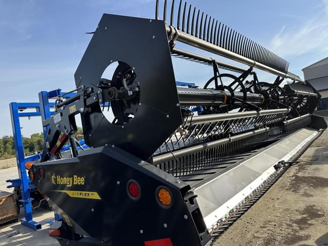 Image of Honey Bee AF225 equipment image 1