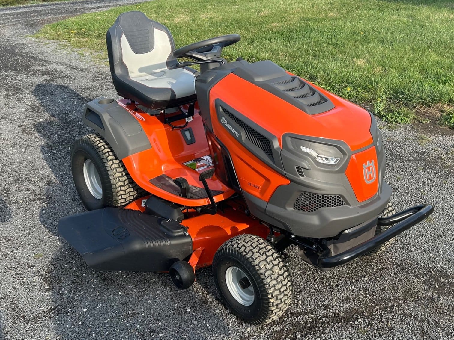 2025 Husqvarna TS146X Equipment Image0