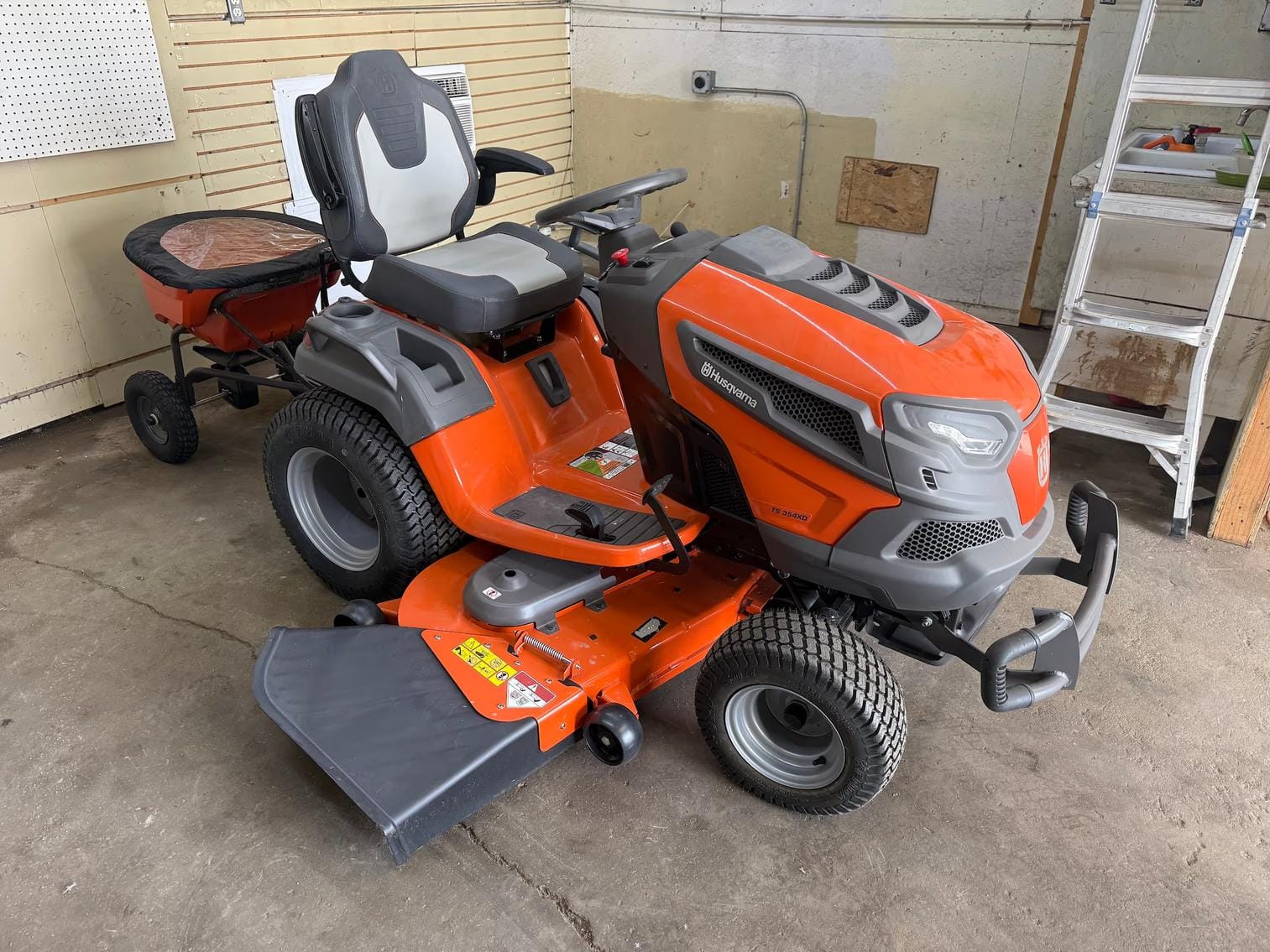 2025 Husqvarna TS354XD Equipment Image0