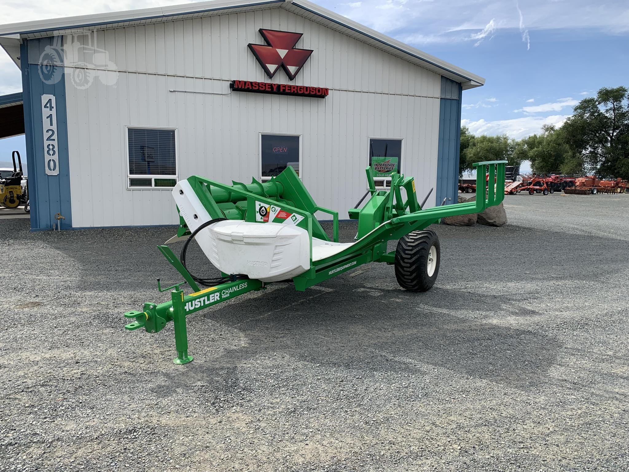 2025 Hustler Chainless TH205 Equipment Image0