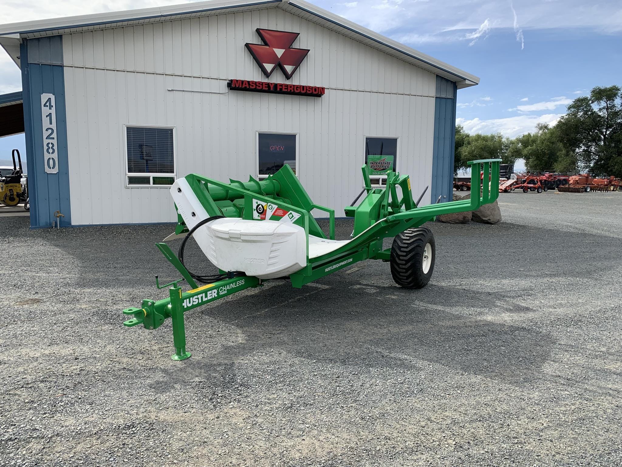 2025 Hustler Chainless TH205 Equipment Image0