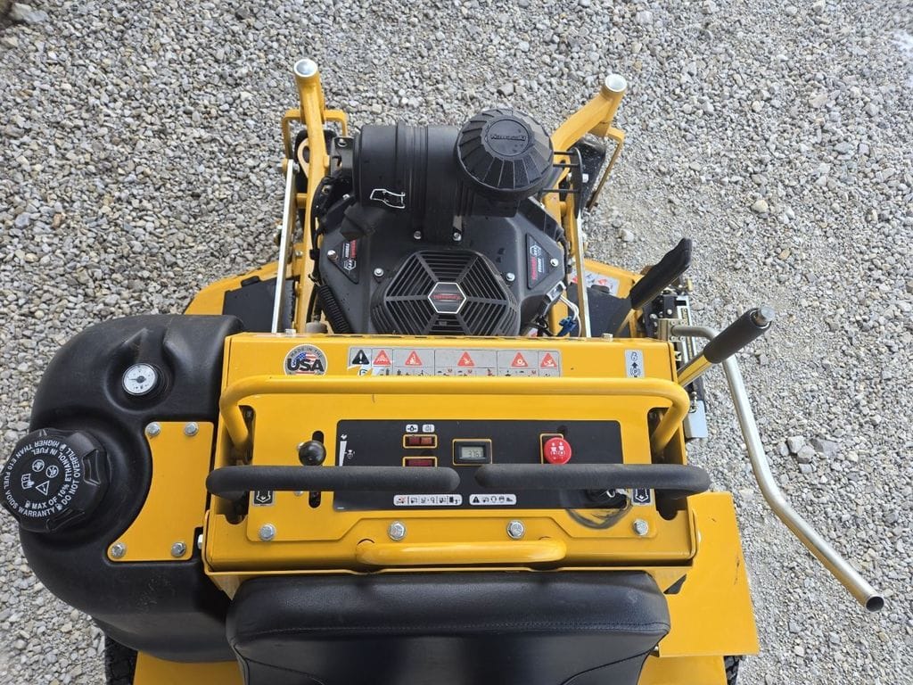 2025 Hustler Super S Equipment Image0